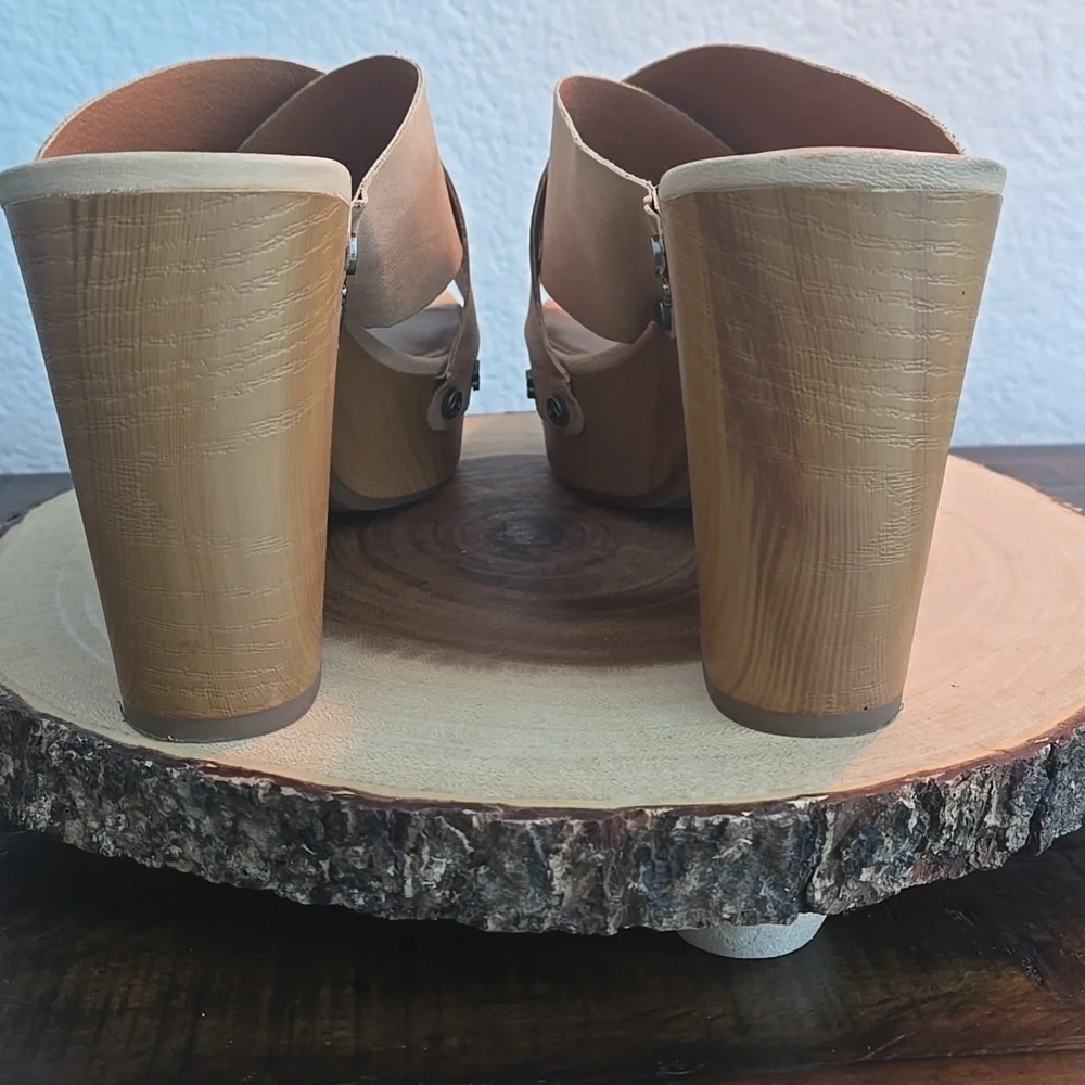 LUCKY BRAND Takara High Heel Woodgrain Platform Embellished Trim Sandal SZ 10 - Picture 6 of 13